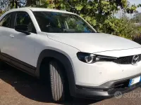 Usata Mazda MX30 80 kW (110 CV) 2020 Bianco SUV