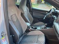 Usata VW Golf VIII R-line 131 CV (96 kW) 2022 Berlina