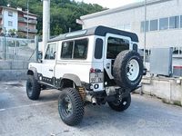 Usata Land Rover Defender 122 CV (89 kW) 1999 Bianco SUV