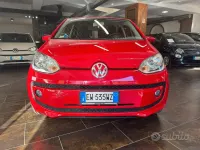Usata VW up! Move 68 CV (50 kW) 2014 Rosso Utilitaria