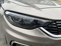 Usata Fiat Tipo Lounge 120 CV (88 kW) 2018 Oro Berlina