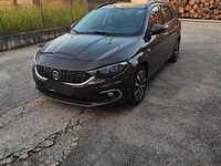 Usata Fiat Tipo 105 CV (77 kW) 2019 Marrone Berlina