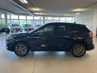 Usata Ford Kuga ST-Line 152 CV (111 kW) 2022 Blue blazer SUV