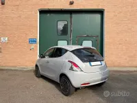 Usata Lancia Ypsilon S 69 CV (50 kW) 2019 Grigio Utilitaria