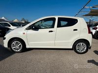 Usata Nissan Pixo 68 CV (50 kW) 2009 Bianco Utilitaria