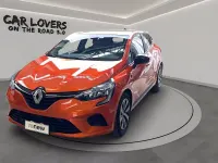 Usata Renault Clio Equilibre 101 CV (74 kW) 2023 Arancione Utilitaria