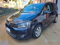 Usata VW Touran Trendline 104 CV (76 kW) 2013 Blu Monovolume