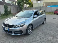 Usata Peugeot 308 131 CV (96 kW) 2020 Grigio Station wagon