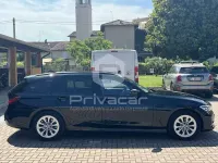 Usata BMW 318 Advantage 150 CV (110 kW) 2020 Nero Station wagon