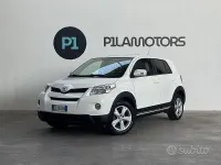 Usata Toyota Urban Cruiser 90 CV (66 kW) 2010 Bianco Utilitaria