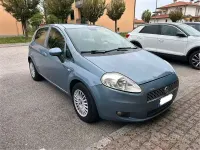 Usata Fiat Grande Punto 77 CV (56 kW) 2010 Grigio Utilitaria