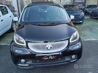 Usata Smart ForFour Prime 71 CV (52 kW) 2016 Nero Utilitaria