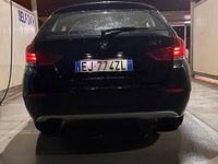 Usata BMW X1 150 CV (110 kW) 2011 Nero SUV