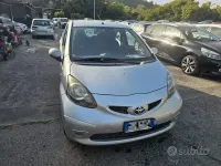 Brugt Toyota Aygo 68 HK (50 kW) 2007 Grå Hatchback
