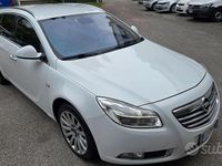 Usata Opel Insignia Cosmo 130 CV (95 kW) 2012 Bianco Station wagon
