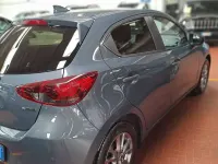 Usata Mazda 2 Evolve 90 CV (66 kW) 2022 Grigio Utilitaria