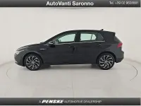 Usata VW Golf VIII Style 131 CV (96 kW) 2021 Nero Utilitaria