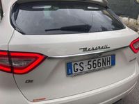 Usata Maserati Levante 275 CV (202 kW) 2017 Bianco SUV