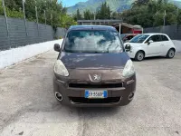 Usata Peugeot TePee Active 92 CV (67 kW) 2013 Marrone Monovolume