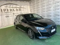 Usata Peugeot 208 Allure 101 CV (74 kW) 2021 Nero Utilitaria