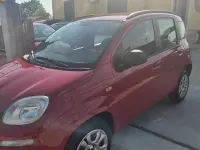 Usata Fiat Panda Lounge 80 CV (58 kW) 2013 Rosso Utilitaria
