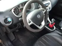 Usata Lancia Delta 120 CV (88 kW) 2011 Grigio Utilitaria