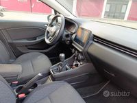 Usata Renault Clio V Zen 101 CV (74 kW) 2021 Bianco Utilitaria