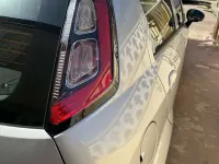 Usata Fiat Punto Lounge 84 CV (61 kW) 2015 Grigio chiaro Utilitaria