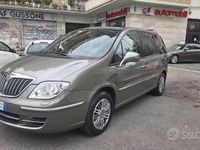 Käytetty Lancia Phedra 136 HP (100 kW) 2010 Harmaa Tila-auto