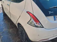 Usata Lancia Ypsilon 69 CV (50 kW) 2018 Utilitaria