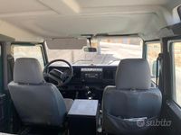 Usata Land Rover Defender 122 CV (89 kW) 2006 Verde SUV