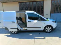 Usata Ford Courier 101 CV (74 kW) 2022 Monovolume