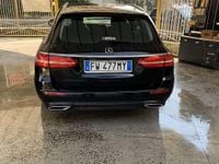 Usata Mercedes E400 Business 340 CV (250 kW) 2019 Nero Station wagon