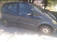 Usata Mercedes A170 75 CV (55 kW) 2003 Bluazzurro Berlina