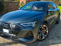 Usata Audi e-tron 369 kW (503 CV) 2022 Grigio SUV