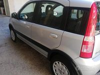 Occasion Fiat Panda 4x4 Climbing 69 ch (50 kW) 2011 Argent Citadine