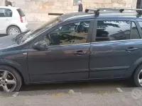 Usata Opel Astra 60 CV (44 kW) 2007 Blu Station wagon