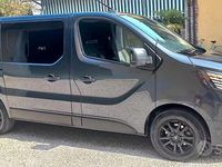 Usata Renault Trafic 150 CV (110 kW) 2023 Grigio Monovolume