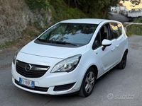Usata Opel Meriva 95 CV (69 kW) 2016 Bianco Monovolume