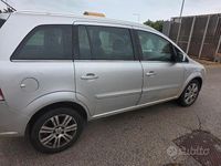 Usata Opel Zafira 150 CV (110 kW) 2013 Grigio Monovolume