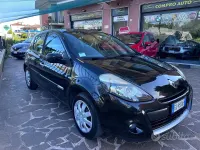 Usata Renault Clio II Luxe 75 CV (55 kW) 2010 Nero Berlina