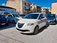 Usata Lancia Ypsilon Gold 95 CV (69 kW) 2011 Bianco Utilitaria