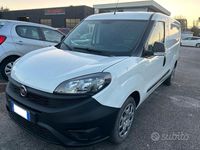 Usata Fiat Doblò Lounge 120 CV (88 kW) 2019 Bianco Monovolume