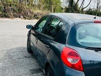 Usata Renault Clio II Luxe 86 CV (63 kW) 2006 Nero Berlina