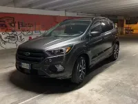 Usata Ford Kuga ST-Line 120 CV (88 kW) 2017 Grigio SUV