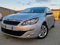 Usata Peugeot 308 Business-Line 120 CV (88 kW) 2017 Argento Station wagon