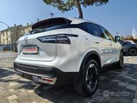 Usata Nissan Qashqai N-Connecta 140 CV (102 kW) 2025 Bianco SUV