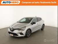 Usata Renault Clio V Techno 90 CV (66 kW) 2023 Grigio Berlina