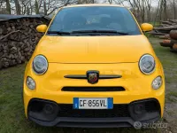 Usata Abarth 595 145 CV (106 kW) 2021 Giallo Berlina