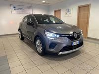 Usata Renault Captur Business 116 CV (85 kW) 2021 Grigio scuro metallizzato SUV